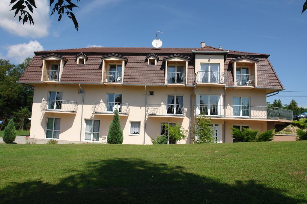 Balla Appartements Zalakaros Εξωτερικό φωτογραφία